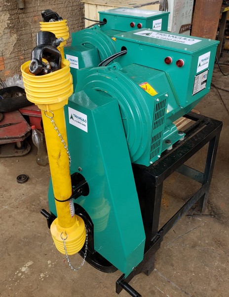 Gerador tratorizado 30 kva